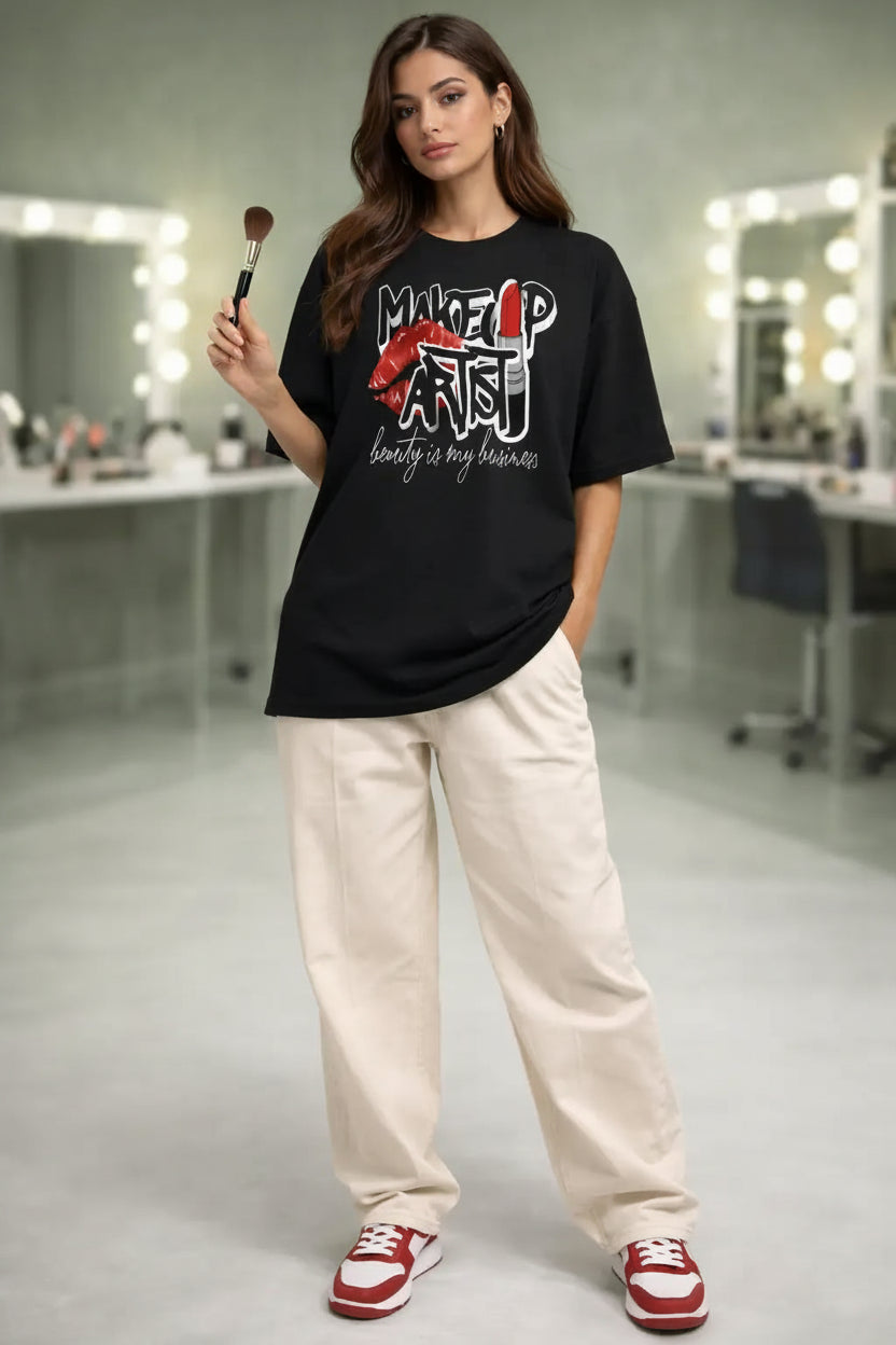 Kiss & Lipstick Designer Graphic Black Tee